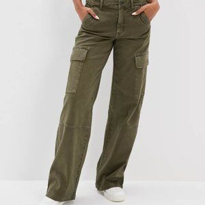 AE Stretch Super High-Waisted Cargo Wide-Leg Pant size 00 regular
